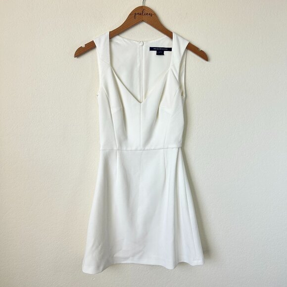 French Connection Dress Womens 0 White Sleeveless Cocktail Fit and Flare Mini - Picture 1 of 6